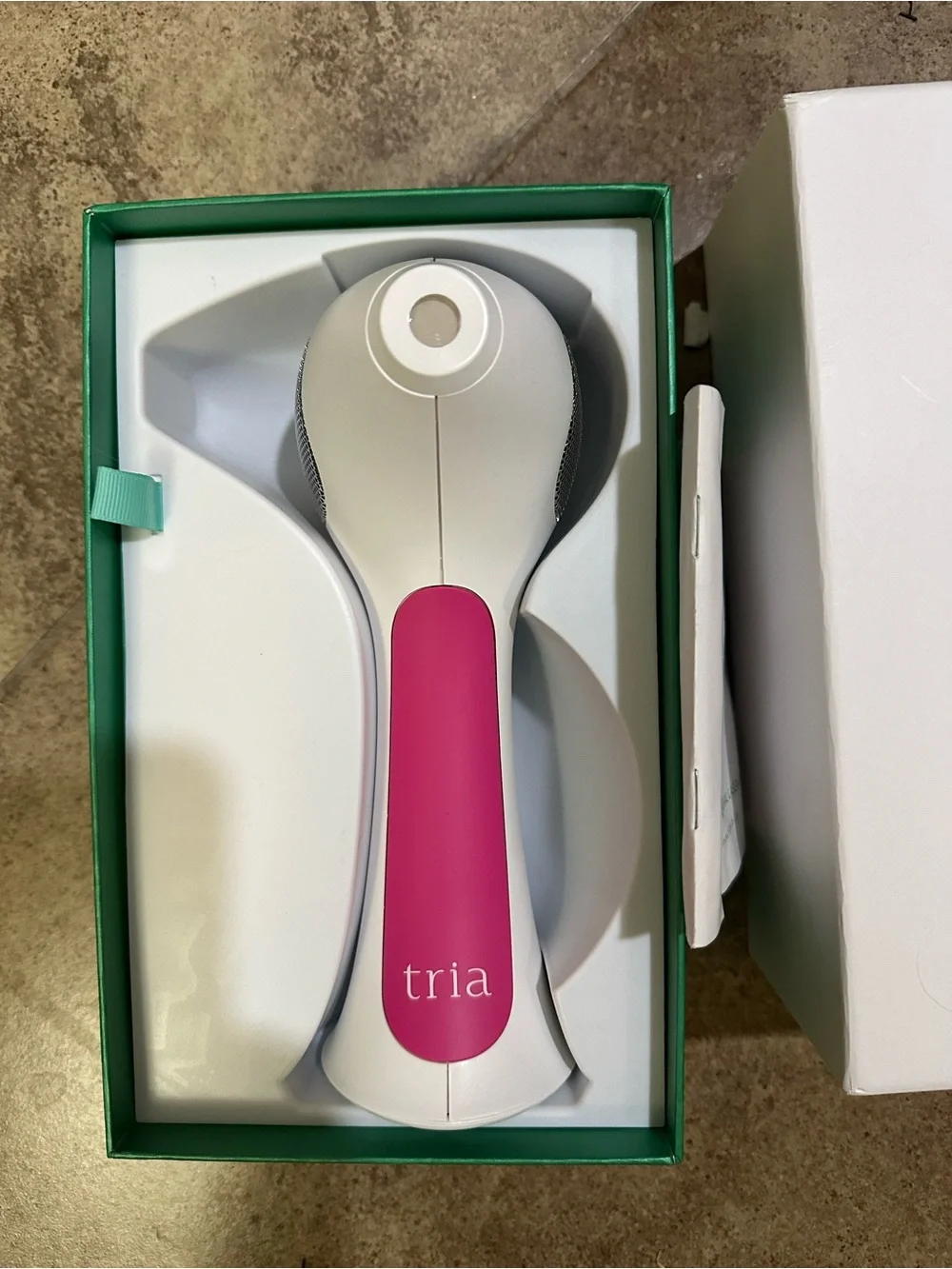Tria 4X Hair Removal Laser - White with Pink Accent. LIKE NEW!!!